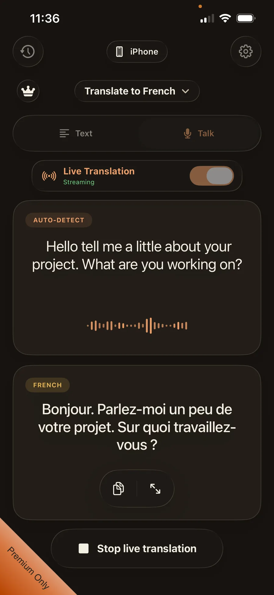 Sema Premium Live Translation translating English to French in dark mode